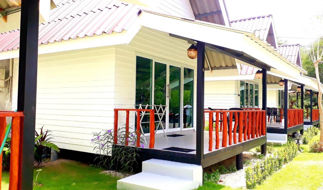 All At Sea Beach Resort Ban Tai Exterior foto