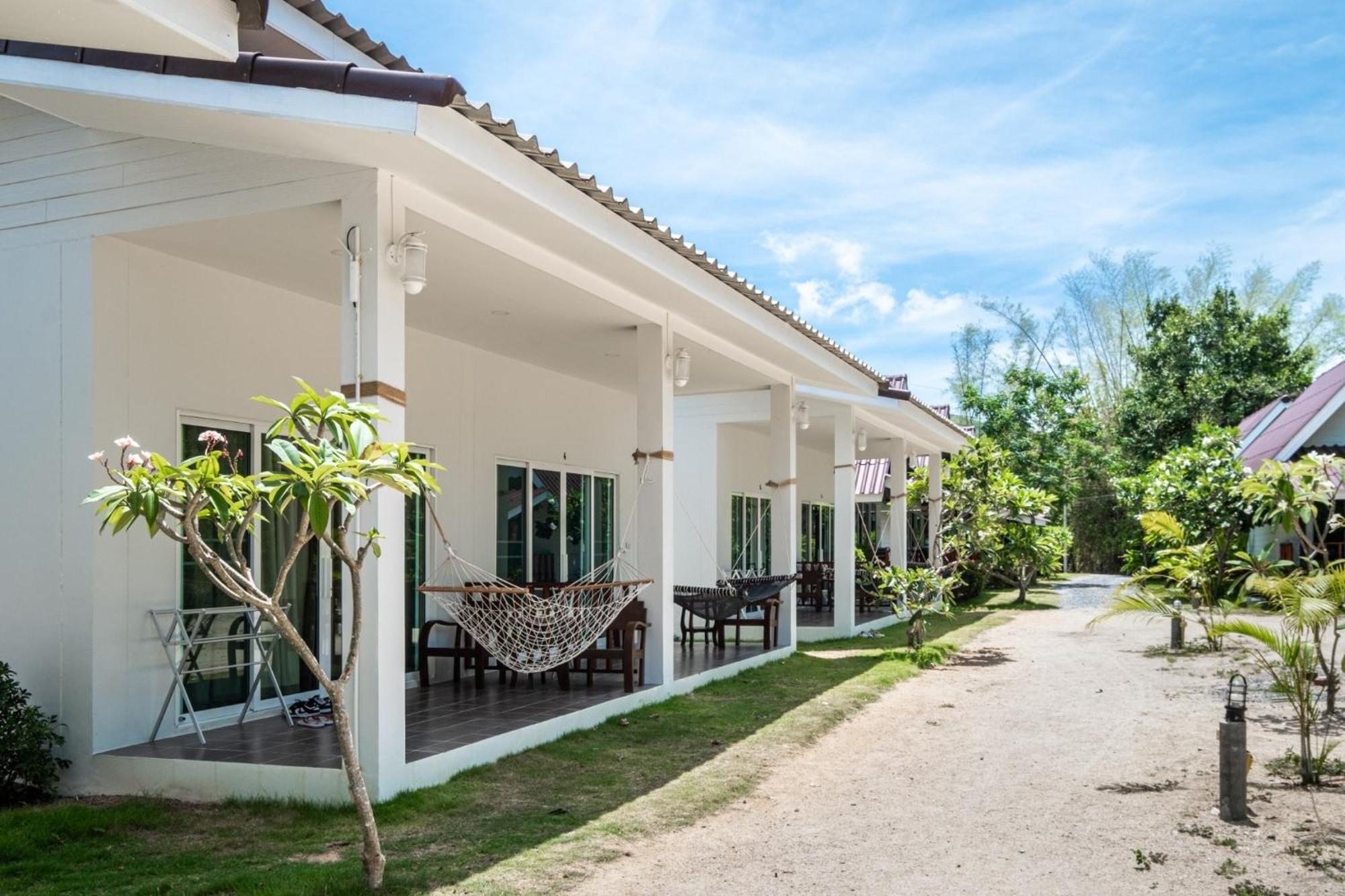 All At Sea Beach Resort Ban Tai Exterior foto